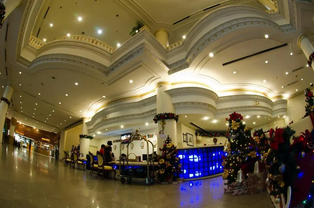 Ac Hotel By Marriott Ипох